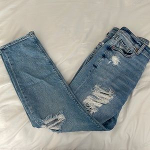 America Eagle rip mom jeans